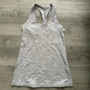 Lululemon tank top Sz 4 neutral speed girl 🏃